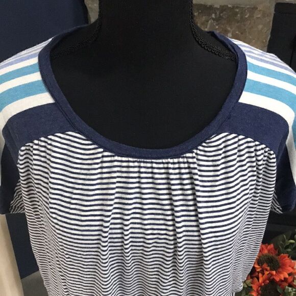 Max Studio Women's Striped Short Sleeve Top, Medium, Blues and White - Picture 2 of 8